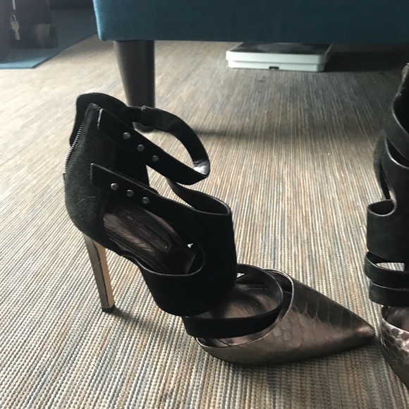 BCBG Strap Snakeskin Metallic Heels - Picture 8 of 8